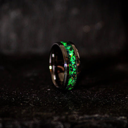 Green Luminous Tungsten Gold Ring