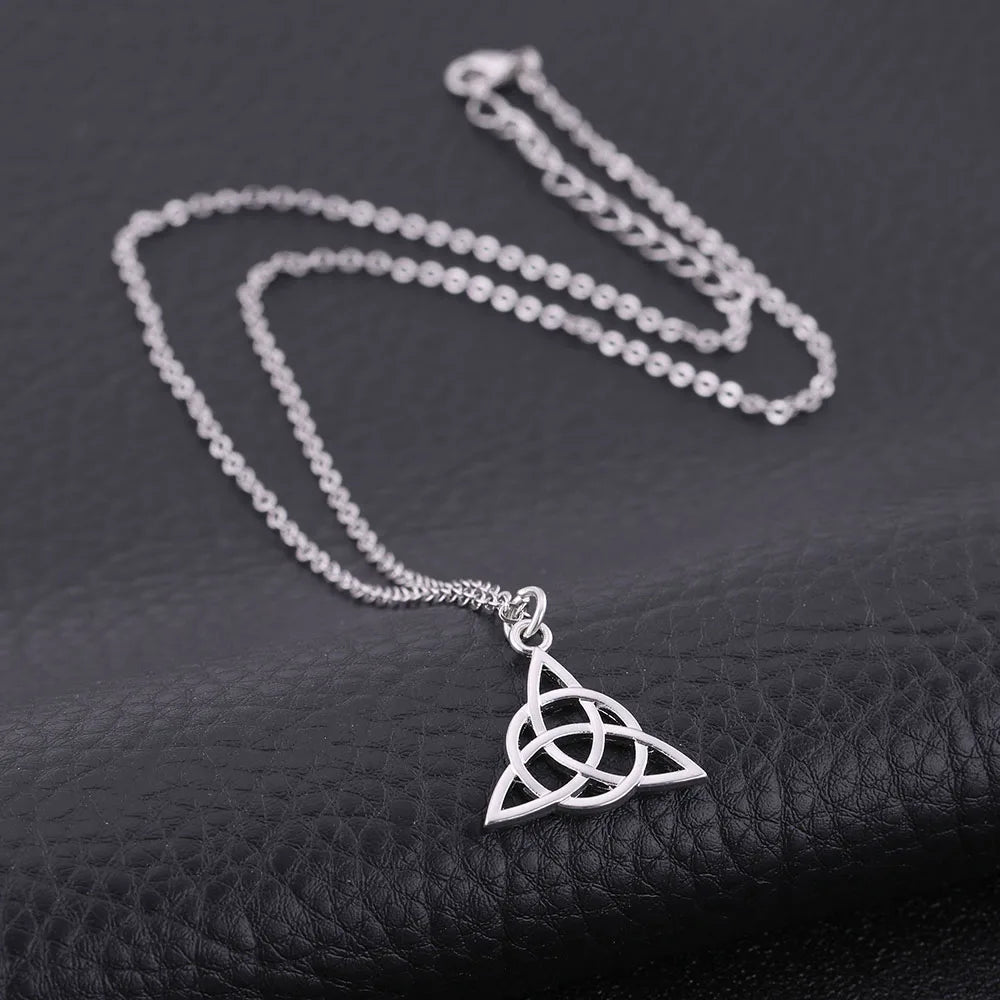 Teamer Witch Knot Pendant Necklace For Women Viking Irish Celtics Knot Magic Wicca Necklaces Jewelry Christmas Gifts Wholesale