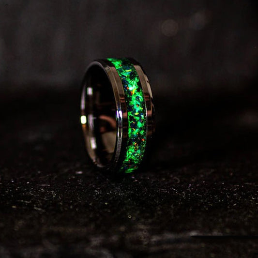 Green Luminous Tungsten Gold Ring